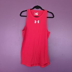 Red fitted workout sleeveless shirt.